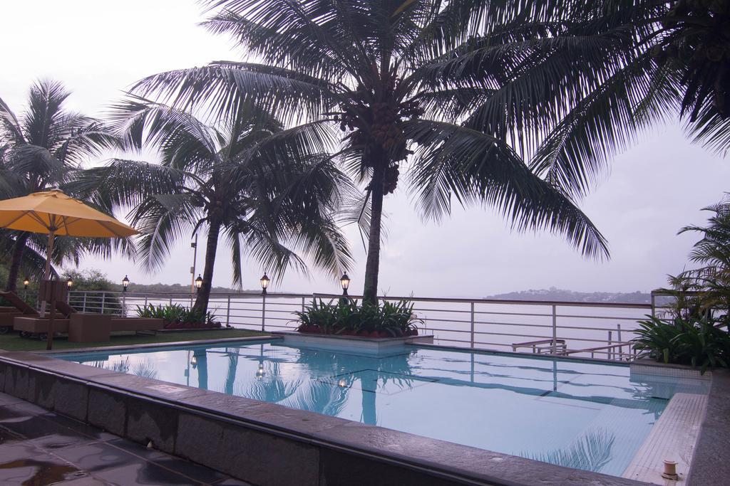Deltin Palms Riverfront Панаджи Экстерьер фото